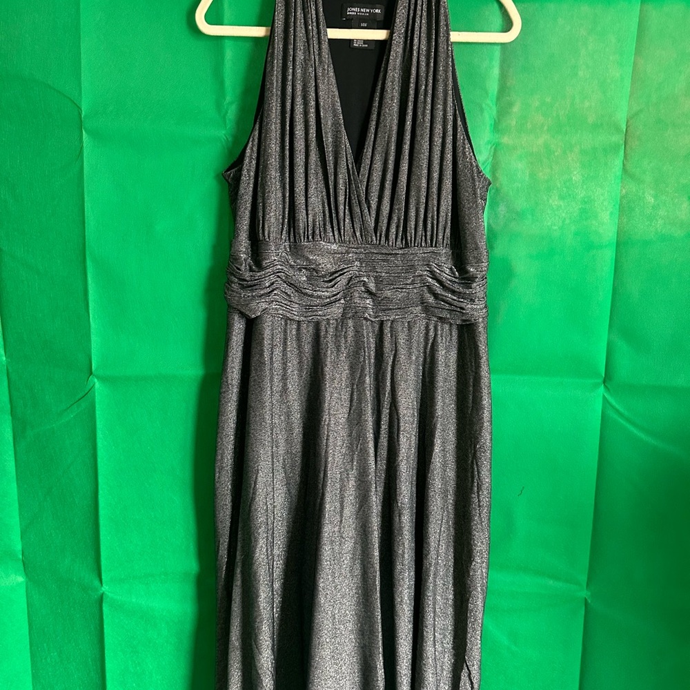 Carmen’s Party Dress Collection - Elegant Silver Evening Dress